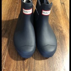 Hunter Chelsea Ankle Navy blue boots size 7